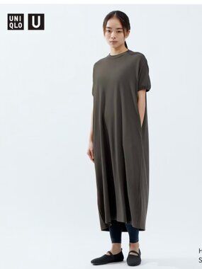 NWT Uniqlo U Draped short sleeve Oversized Olive Dress XS